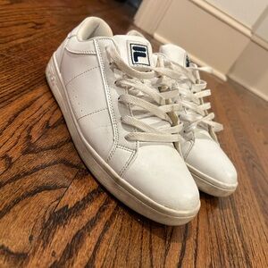 Fila sneakers size 10
